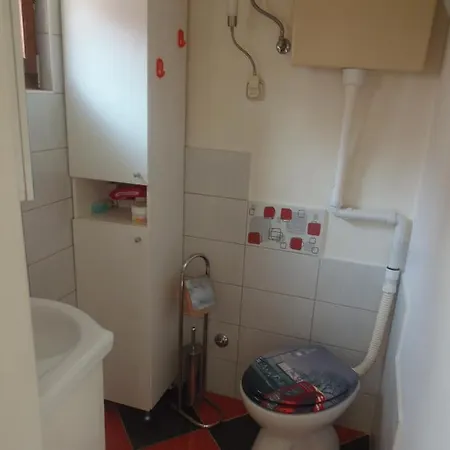 House With A Parking Space - 13024 בית נופש